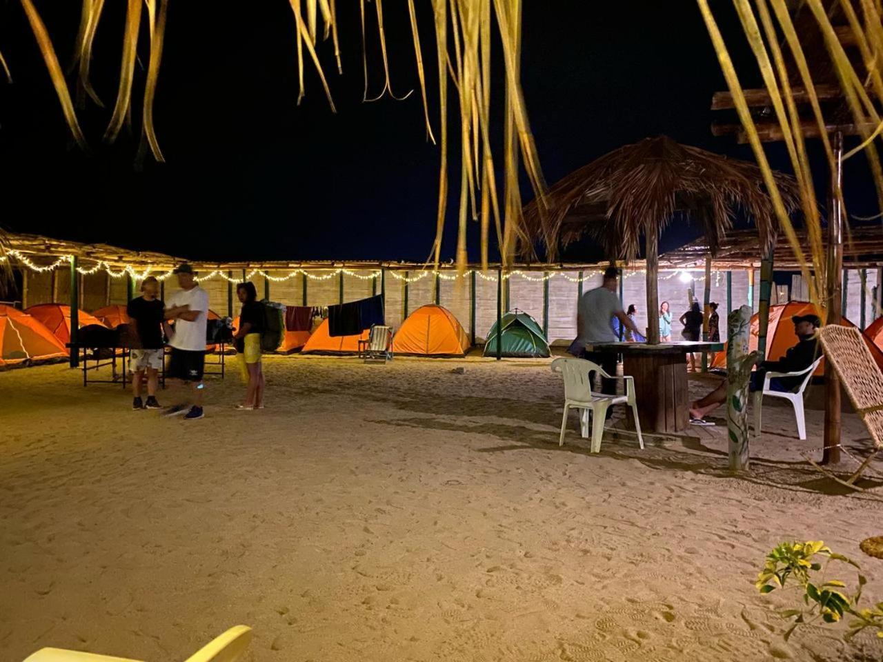 Pepon Surf Camp Hotel Mancora Exterior photo