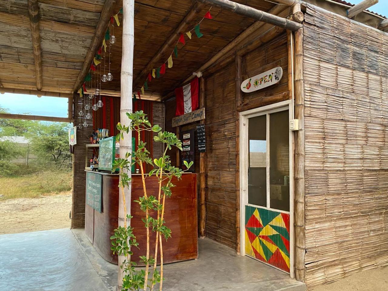 Pepon Surf Camp Hotel Mancora Exterior photo